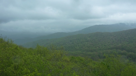 Mountain Chalet for Sale at Auction in Seven Devils NC - image 27