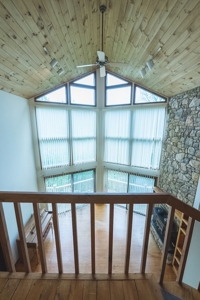 Mountain Chalet for Sale at Auction in Seven Devils NC - image 15