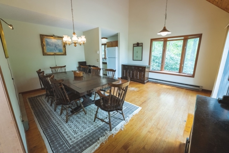 Mountain Chalet for Sale at Auction in Seven Devils NC - image 7