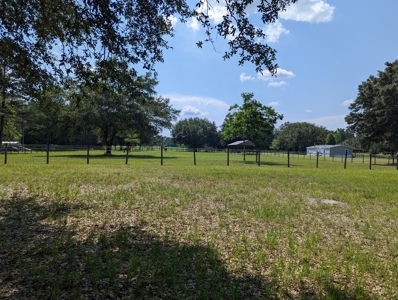 Home For Sale In Wellborn Florida - image 34