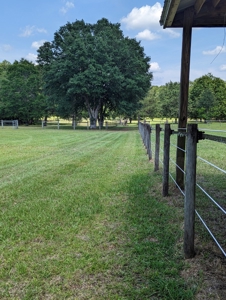 Home For Sale In Wellborn Florida - image 32