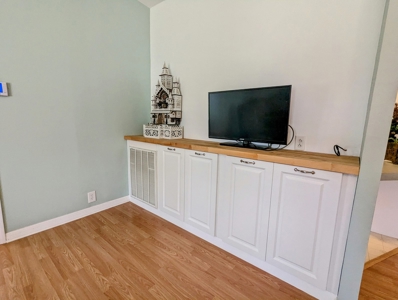 Home For Sale In Wellborn Florida - image 9