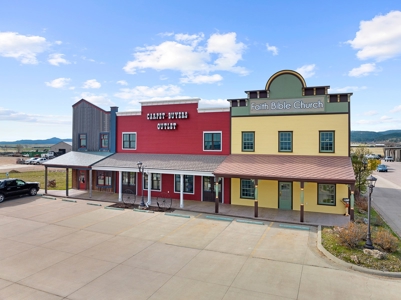 Interstate Frontage Commercial Building and Land For Sale - image 1