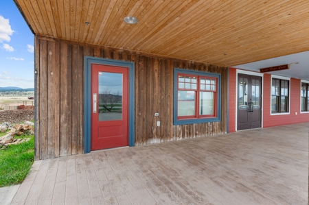 Interstate Frontage Commercial Building and Land For Sale - image 21