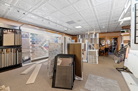 Interstate Frontage Commercial Building and Land For Sale - image 30