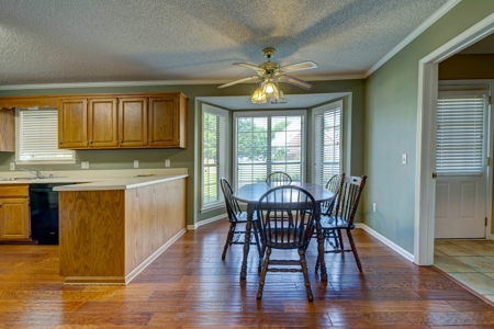 Beautiful River Oaks Home For Sale in Searcy, Arkansas - image 17