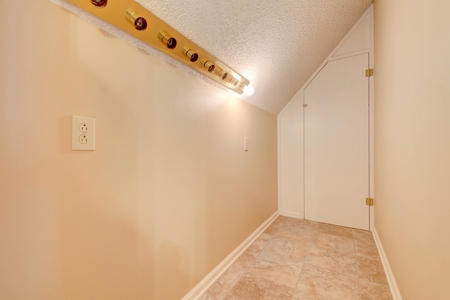 Beautiful River Oaks Home For Sale in Searcy, Arkansas - image 42