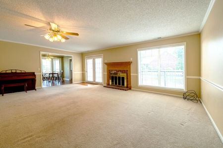 Beautiful River Oaks Home For Sale in Searcy, Arkansas - image 6