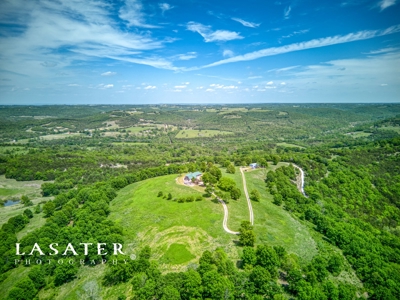 1634 Acre Ranch Retreat Mountain Views For Sale in Harrison - image 3