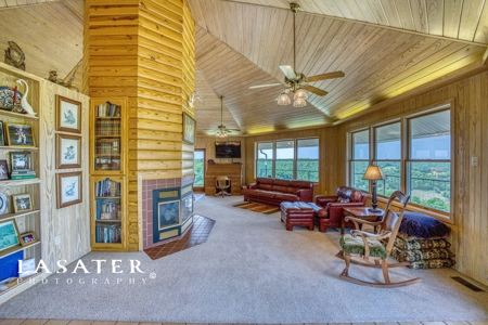 1634 Acre Ranch Retreat Mountain Views For Sale in Harrison - image 26