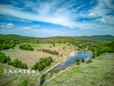 1634 Acre Ranch Retreat Mountain Views For Sale in Harrison - image 6