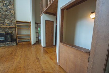 Mountain Chalet for Sale at Auction in Seven Devils NC - image 22
