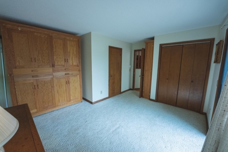 Mountain Chalet for Sale at Auction in Seven Devils NC - image 13