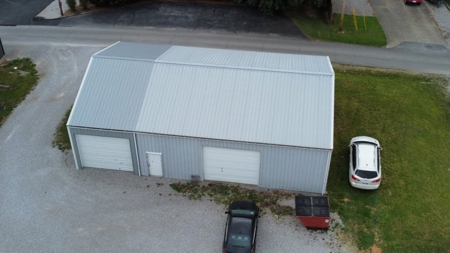 Prime Commercial Property in Monticello, Kentucky - image 1