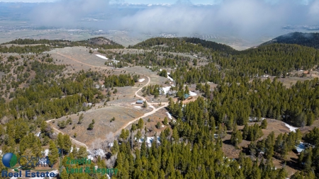 Casper Mountain Cabin on 140± Acres near Hogadon Ski Resort - image 33