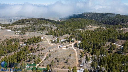Casper Mountain Cabin on 140± Acres near Hogadon Ski Resort - image 38