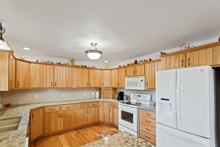 Country Home & Acreage On Blacktop  For Sale - image 5
