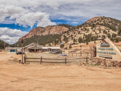 Beautiful Majestic Properties with Breathtaking Scenic Views - image 29
