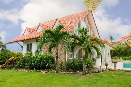 Luxury beach home in Punta Barco with a pool and ocean views - image 22