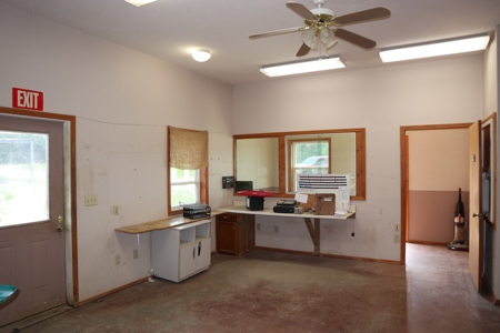 Commercial Building & Land With Us Hwy Frontage For Sale - image 14