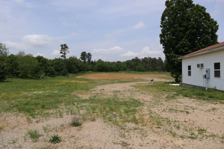 Commercial Building & Land With Us Hwy Frontage For Sale - image 6