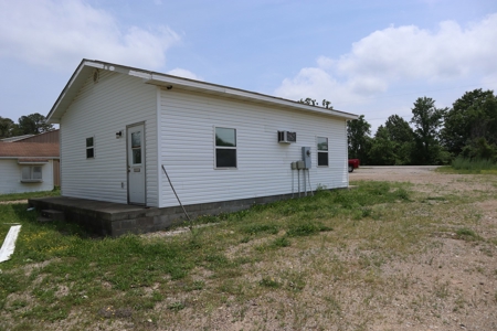 Commercial Building & Land With Us Hwy Frontage For Sale - image 8