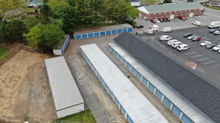 ** PENDING ** Storage Unit Complex for Auction - image 8