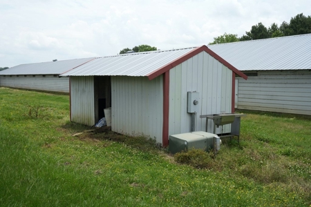 8 House Turnkey Poultry Farm Central Mississippi - image 25