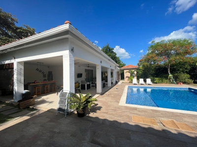 Beautiful home in Hacienda Pacifica - image 1