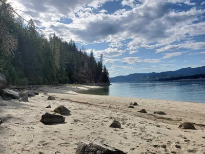 Beach Access with 2 Buildable Lake Roosevelt View Lots! - image 31