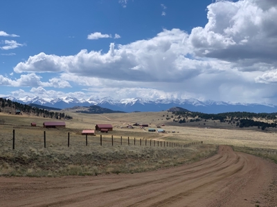 Large Agricultural Lot for Sale in Westcliffe Colorado - image 1
