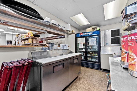 Don't Miss This Opportunity - Restaurant And Business! - image 11