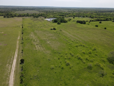 Texas fishing property for sale in Navarro County, Texas - image 5