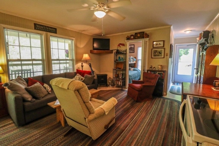 Sweet Cottage with Creek Frontage for Sale in Dugspur VA! - image 9