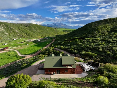 Mountain Log Home with Barn, Exceptional Mule Deer Hunting - image 48
