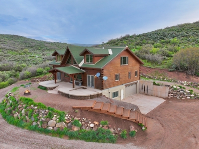 Mountain Log Home with Barn, Exceptional Mule Deer Hunting - image 34