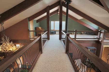 Mountain Log Home with Barn, Exceptional Mule Deer Hunting - image 15