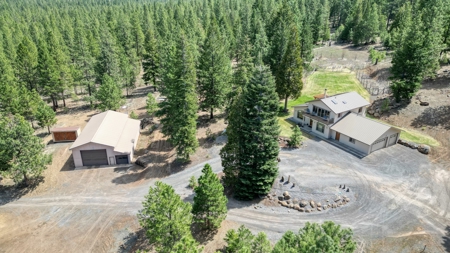 Southern Oregon Timbered Country Home w/possible owner carry - image 1
