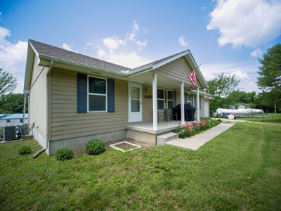 Mound City KS Home For Sale - image 18
