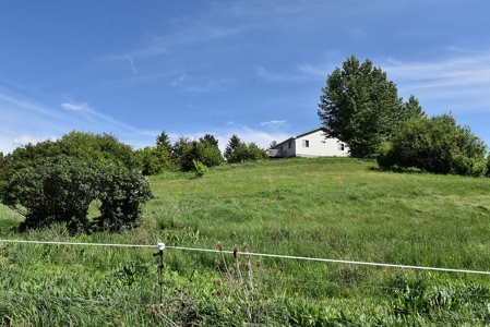 Small Farm Set-Up Just Outside Of City Limits Moscow, ID! - image 21