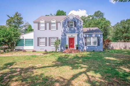 Historic Home with Large Lot in Longview, Texas - image 21