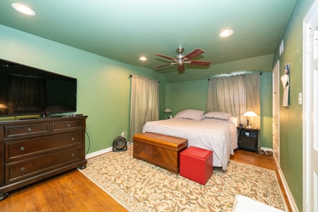 Historic Home with Large Lot in Longview, Texas - image 12