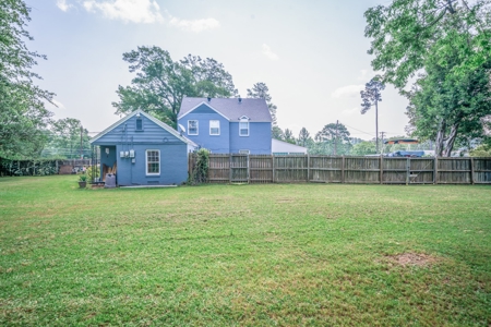 Historic Home with Large Lot in Longview, Texas - image 28