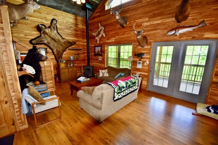 Wonderful Lake House on Nolin River Lake - image 9