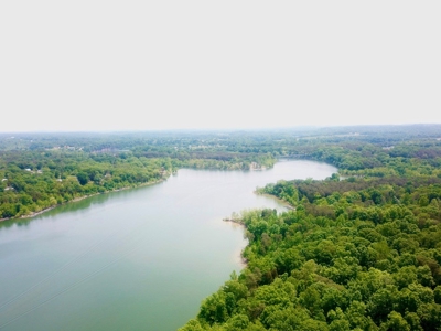 Wonderful Lake House on Nolin River Lake - image 26