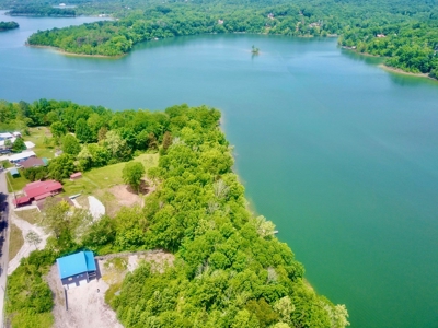 Wonderful Lake House on Nolin River Lake - image 24