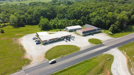 Prime Commercial Property on Busy Highway 160 West Plains MO - image 2