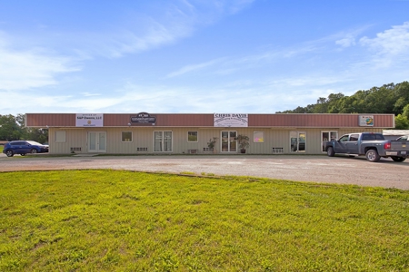 Prime Commercial Property on Busy Highway 160 West Plains MO - image 10