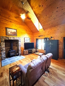 Hunting Land, with Log Cabin, for sale, Munfordville 42765 - image 8