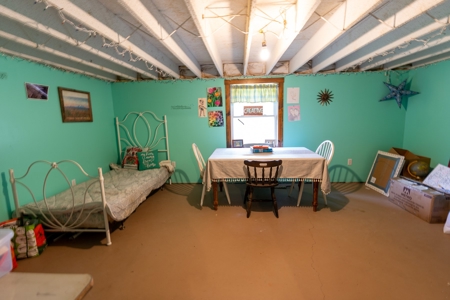 Home on Trout Stream - image 29